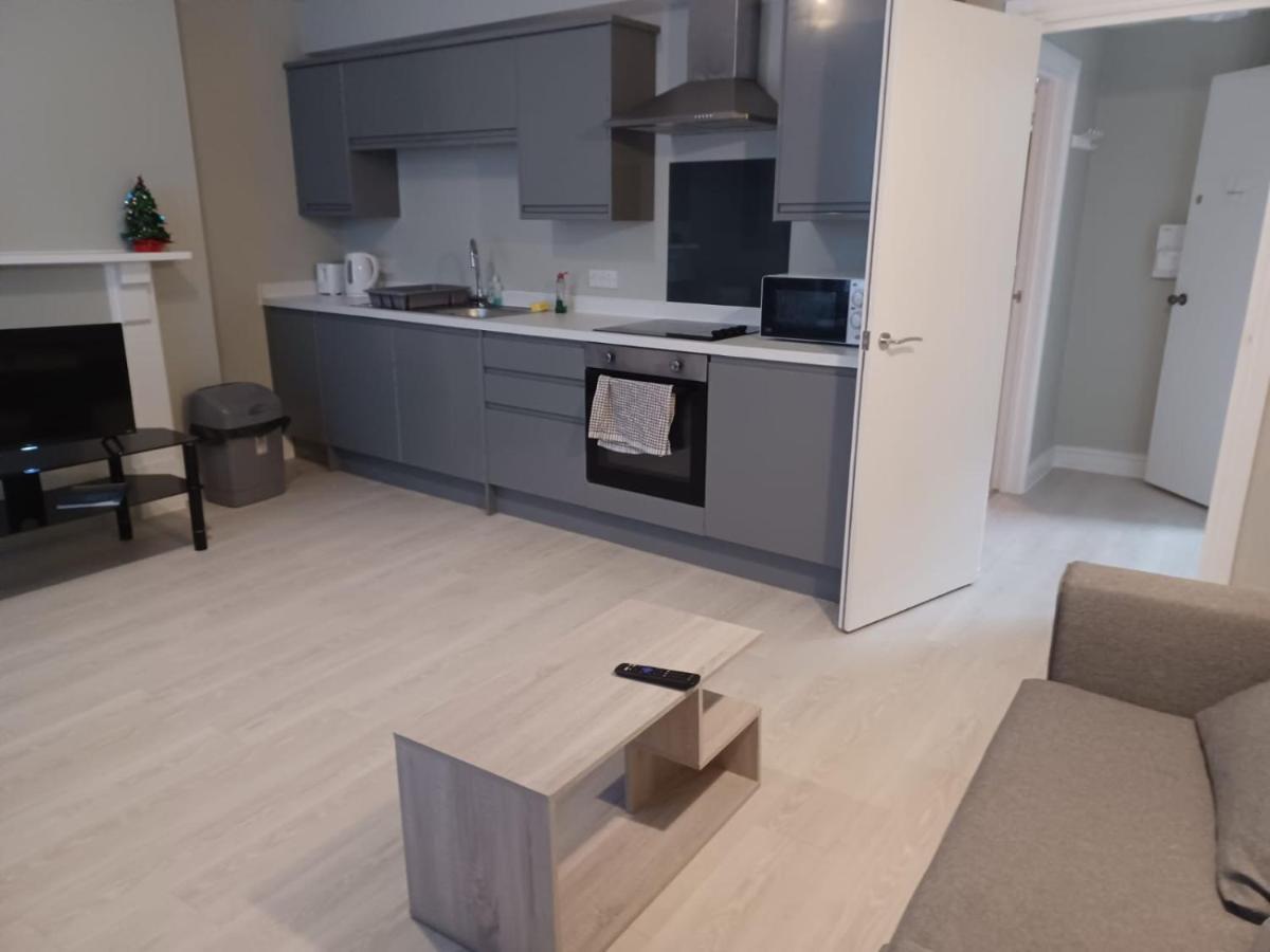 Town Stay Плімут Екстер'єр фото